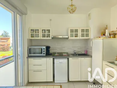 Apartment in Brignais (69530)