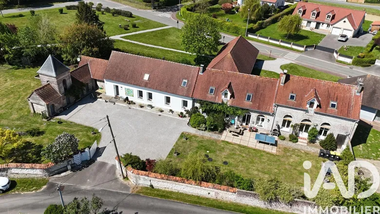 Maison 12 pièces 340 m² · à Sorrus · 339,6 m² · 812 000 €
