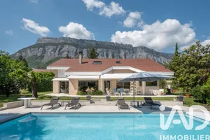 Maison d'architecte à Meylan (38240)