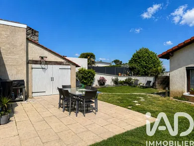 House in Montagny (69700)