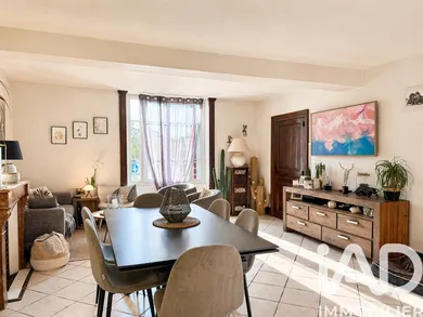 Townhouse in Montagny (69700)