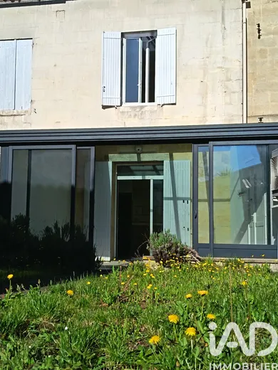 Maison de ville à Coutras (33230)