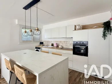 Apartment in Nantes (44200)