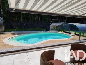 Maison à École-Valentin (25480)