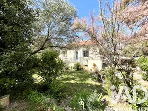 Maison traditionnelle à Douzens (11700)