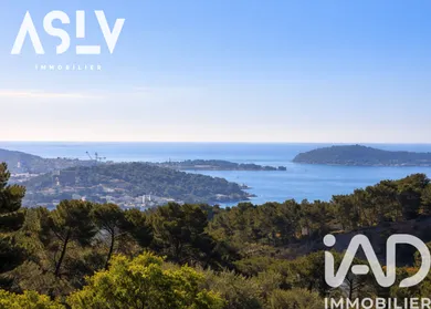 Terrain à bâtir à Ollioules (83190)