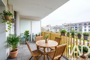 Apartment in Gentilly (94250)