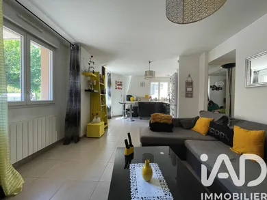 Appartement à Rives (38140)