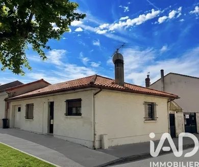 Maison à Bordeaux (33300)