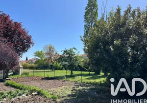 Terrain à bâtir à Bonson (42160)