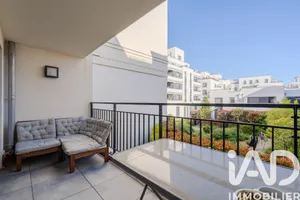 Apartment in Chessy (77700)