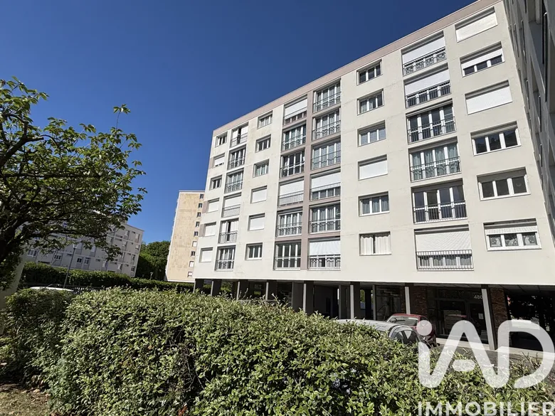 Appartement 2 pièces 52 m² · à Olivet · 52 m² · 115 000 €