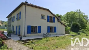 Park home in Bastennes (40360)