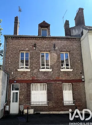 Immeuble à Sens (89100)