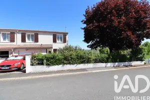 Maison à Combronde (63460)