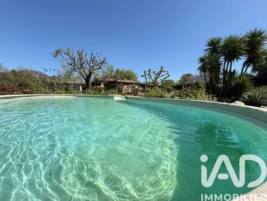 House in La Gaude (06610)