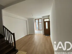 Townhouse in Cholet (49300)