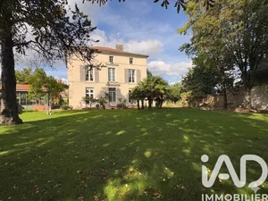 Maison de ville à La Châtaigneraie (85120)