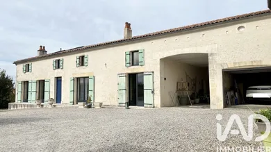 Maison de campagne à Saint-Fort-sur-le-Né (16130)