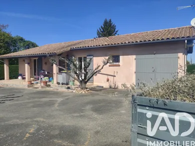 Maison traditionnelle à Saint-Porquier (82700)