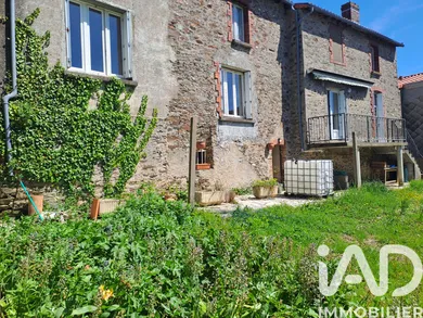 Maison à Montrevault-sur-Èvre (49110)