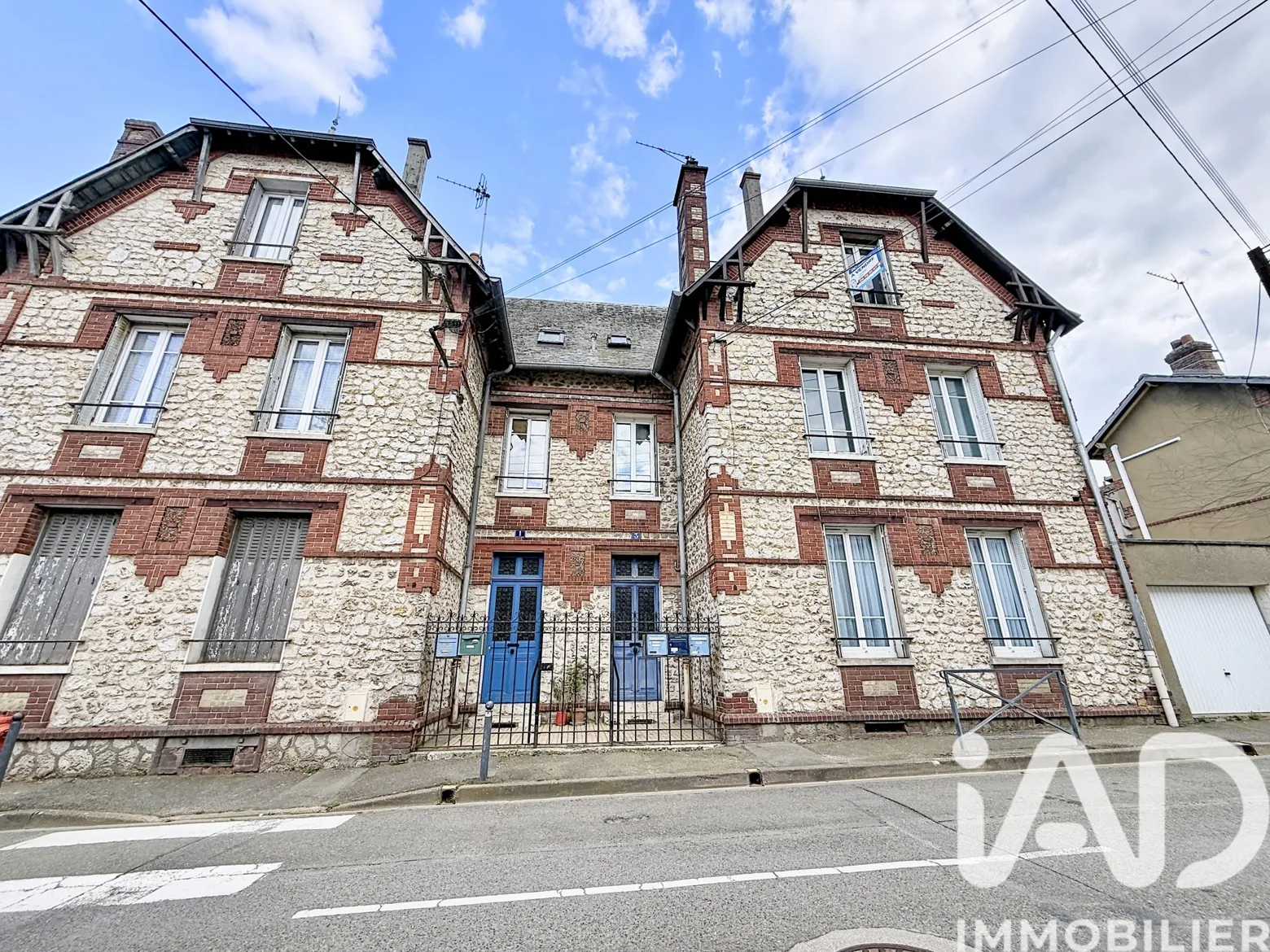 Vente appartement à Chartres (28000) : appartement 2 pièces 51 m² - 2007963 — 2