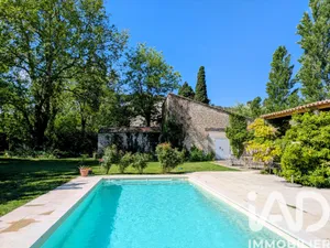 Mas in Orgon (13660)