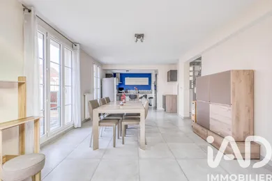 House in Magny-le-Hongre (77700)