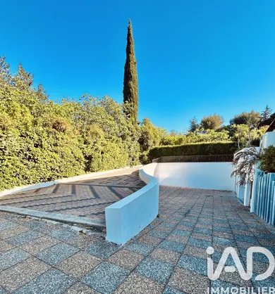 Architectural house in Aubagne (13400)