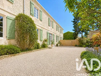 Demeure à Le Gué-d'Alleré (17540)