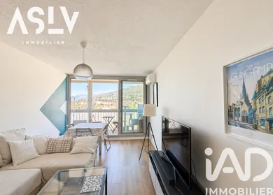 Apartment in Toulon (83100)