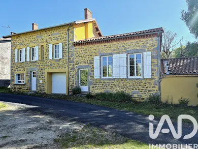 Park home in Auzelles (63590)