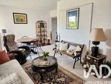 Apartment in Livry-Gargan (93190)
