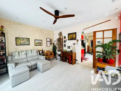 Apartment in Montrouge (92120)