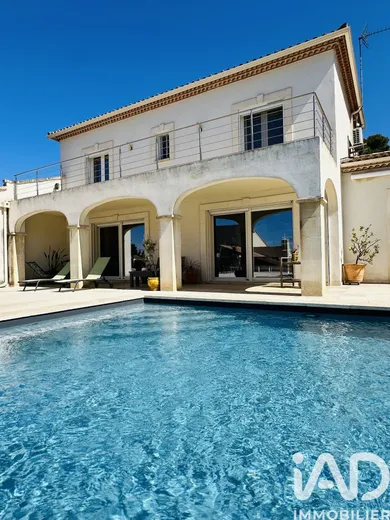 Traditional house in Beaucaire (30300)