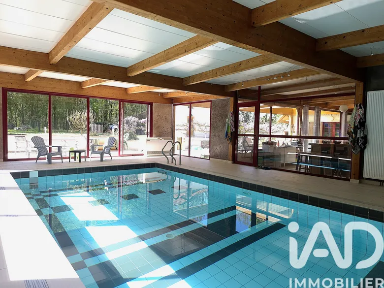 Maison 7 pièces 260 m² · à Vinzelles · 260 m² · 420 000 €