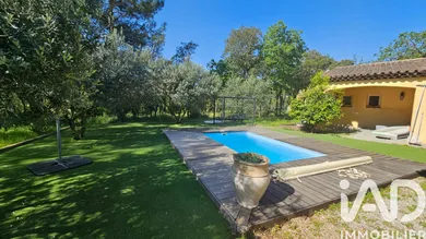 Maison traditionnelle à La Motte (83920)