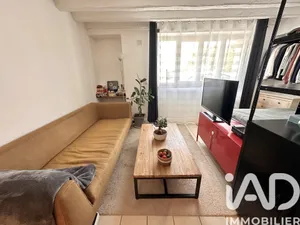Apartment in Villejust (91140)