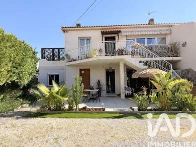 Appartement à Sanary-sur-Mer (83110)