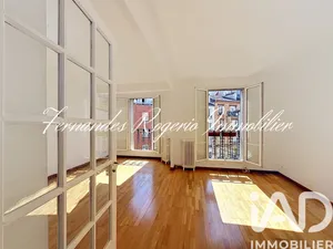 Apartment in Saint-Ouen-sur-Seine (93400)