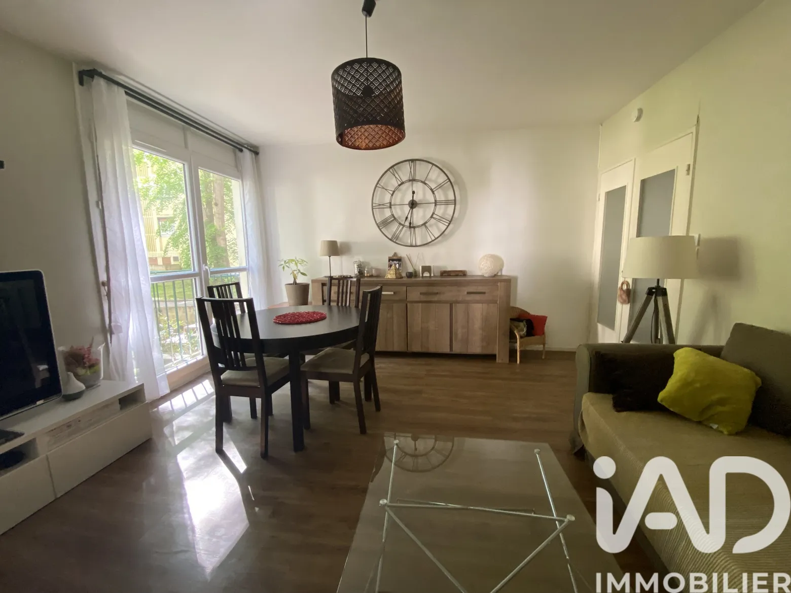 Vente appartement à Avon (77210) : appartement 5 pièces 84 m² - 2007737 — 2