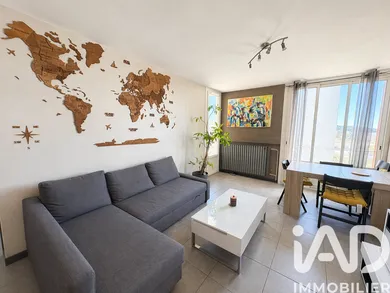 Apartment in La Valette-du-Var (83160)