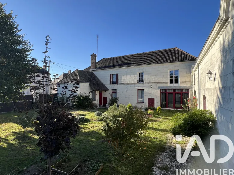 Maison 6 pièces 165 m² · à Fontguenand · 165 m² · 178 000 €