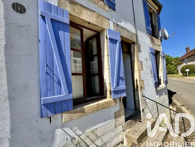 Maison de village à Groises (18140)