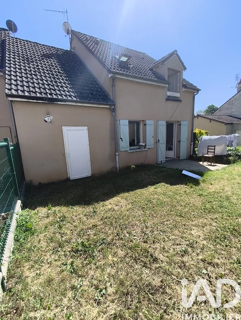 Maison 4 pièces 82 m² · à Saint-Gaultier · 81,5 m² · 85 000 €