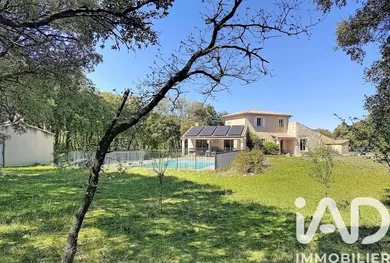 House in Nîmes (30900)