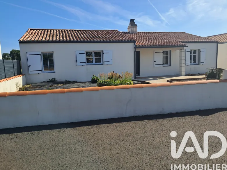 Maison 4 pièces 110 m² · à Sainte-Foy · 110 m² · 292 600 €