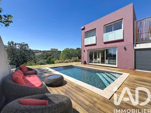 Maison traditionnelle à Nice (06100)