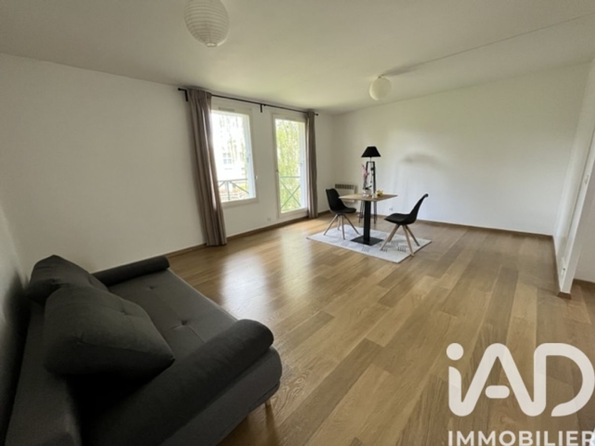 Appartement 2 pièces de 55 m² à Montigny-le-Bretonneux (78180)