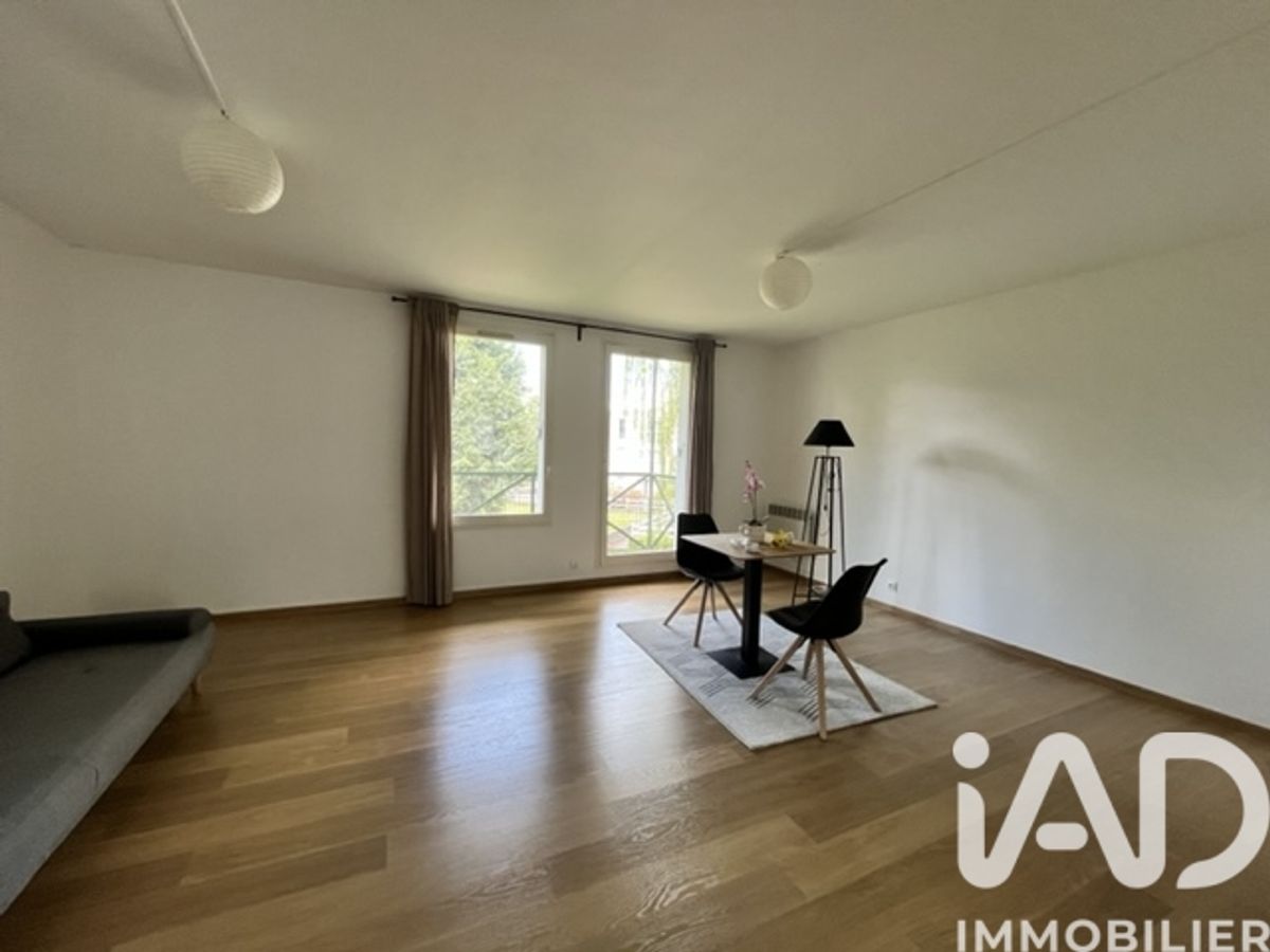 Appartement 2 pièces de 55 m² à Montigny-le-Bretonneux (78180)